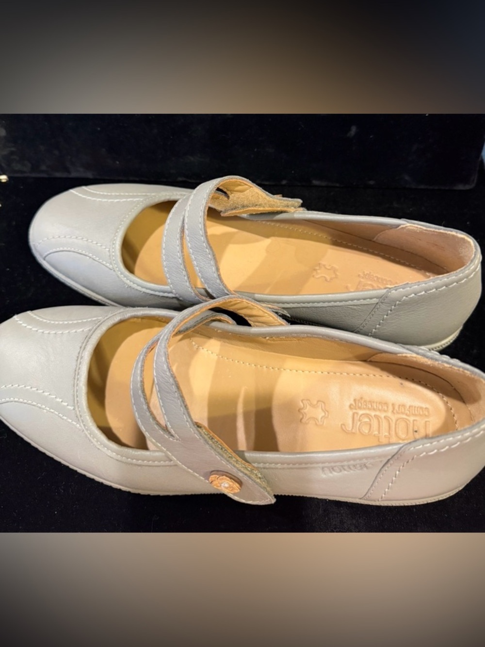 Hotter Comfort Concept Mary Jane Flats in Light Gray